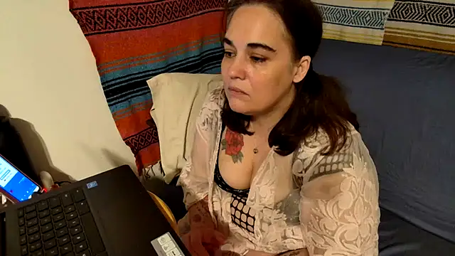 Sadgirl2026's Webcam Show