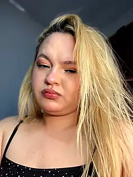 Онлайн чат XXX Naiara_Sex_