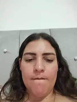Mia_Hampton 即時 XXX 聊天