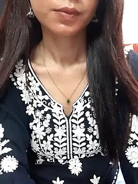 Cute_Nancy7 在線直播表演