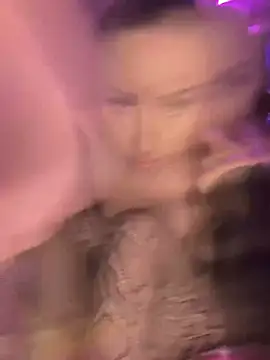 KemberlyEll's Live XXX Chat