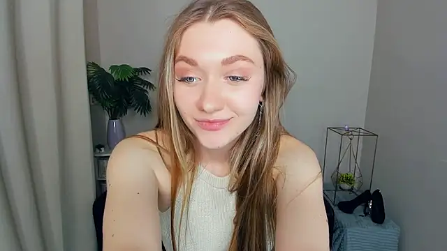 ThanhBuerger Adlı Modelin Canlı XXX Sohbeti