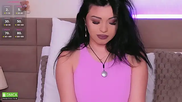 Онлайн чат XXX EmilySin_
