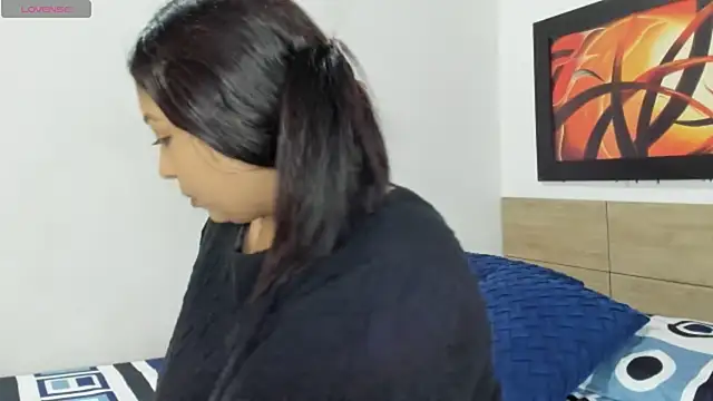 Lauralove_69 Live XXX-chat