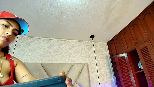 KimberlyFox_t – webcam-show