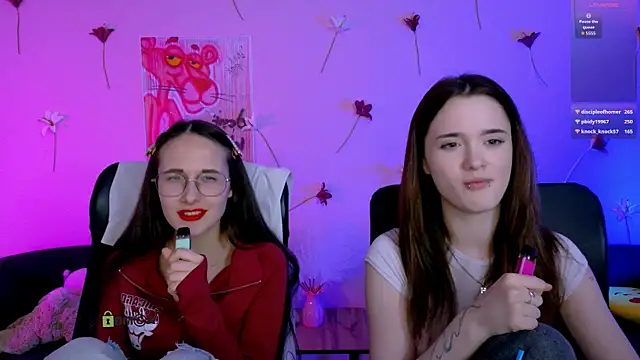 liana_kisses' Live XXX Chat
