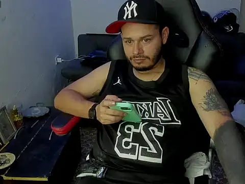 ragnar_lothbrok777 在線直播表演