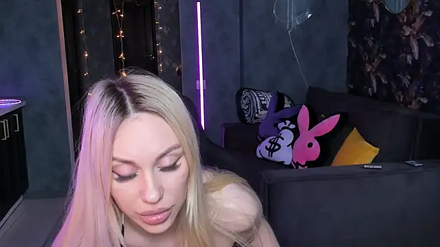 Živý XXX chat Blckmirrorr