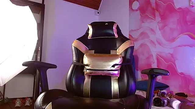 Chat +18 de hellenngp ao vivo