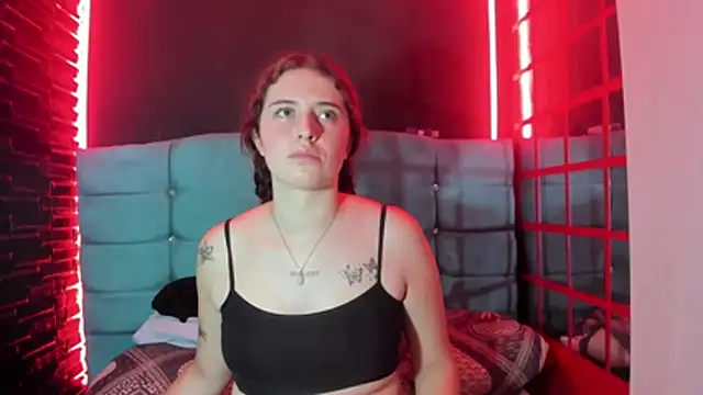 Cherry_Boom18 Webcam show