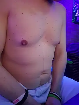 chronic_vibez Adlı Modelin Web Kamerası Şovu