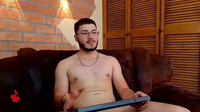 Brandon_01 网络视讯表演