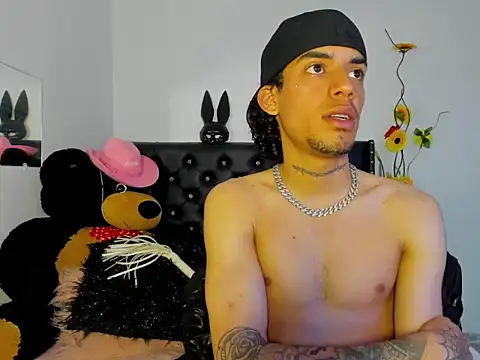 Chat XXX en directo de Ryder-Stone
