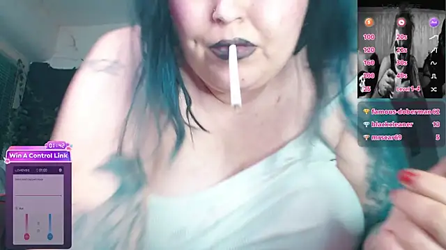 Онлайн чат XXX Psychobitch7