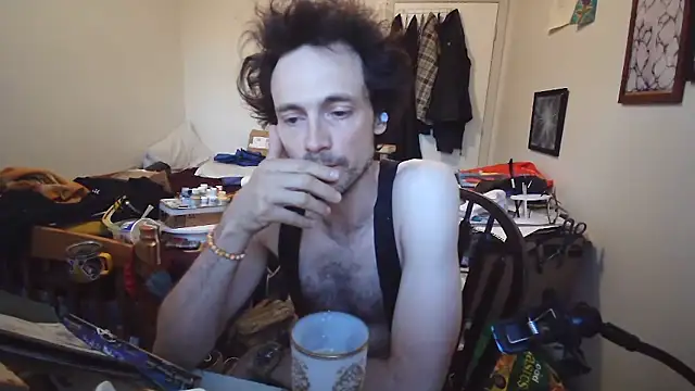 JohnnyMoves Шоу с уебкамера
