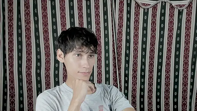 Skinny_Sebas – webcam-show