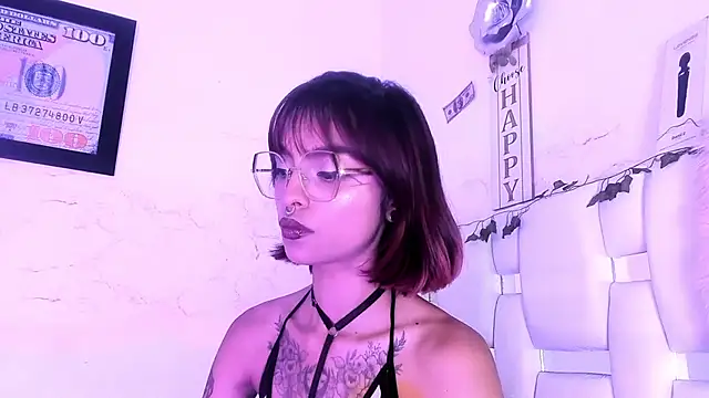 LiilithNyx 现场XXX聊天