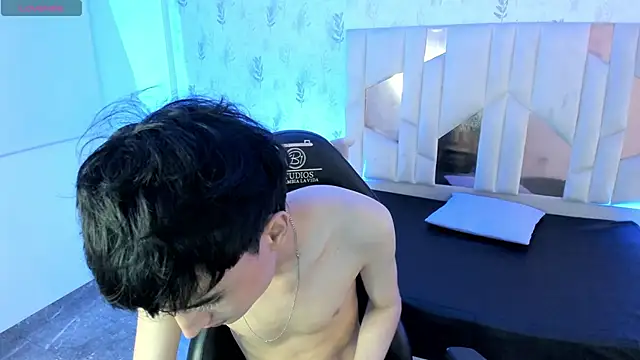 Eidan_tay's Live XXX Chat