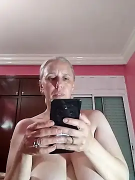 Adinashow12 Adlı Modelin Web Kamerası Şovu