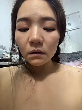 xiaochengzi505 在線直播表演