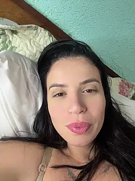Rafaellaz 即時 XXX 聊天