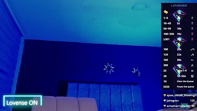 צ'אט XXX בשידור חי של LiamDeep