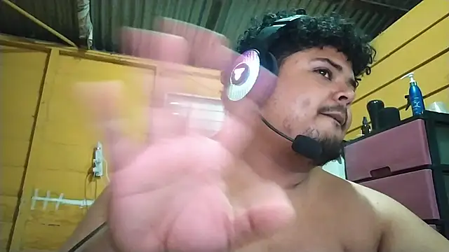 Show webcam de PapipajaRD