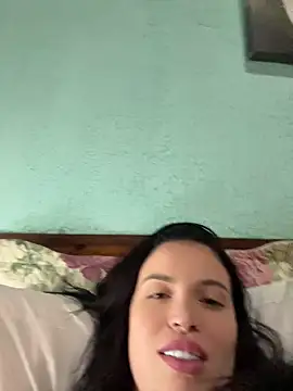 Rafaellaz 即時 XXX 聊天
