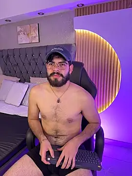 DomBoy_ Adlı Modelin Web Kamerası Şovu