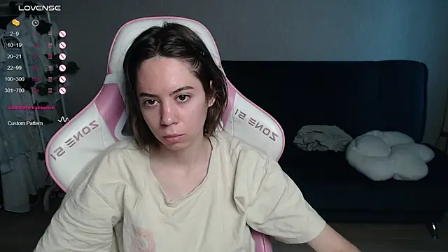 Czat XXX na żywo – Allie_Hazie