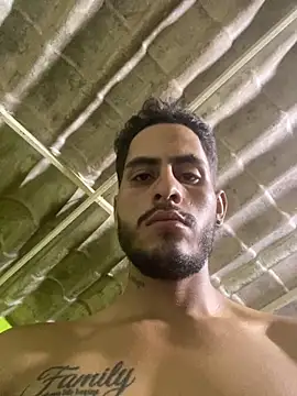 Dalton_oficial Show in webcam