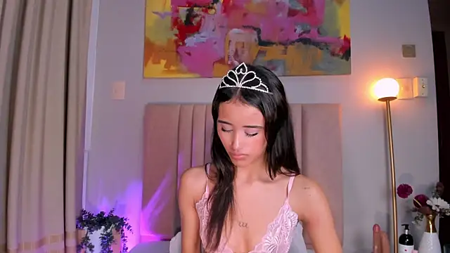 KeimyWilde Adlı Modelin Canlı XXX Sohbeti