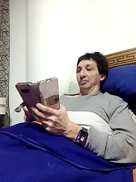 Chatroom XXX en direct de Pacobakan042