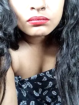 Chat XXX ao vivo de Aditi1996