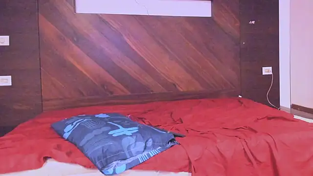 הופעת וובקאם של Monica__04