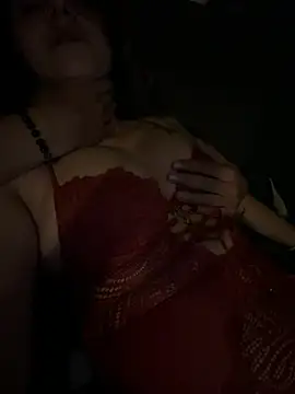 LindaCrouzn Webbikameraesitys