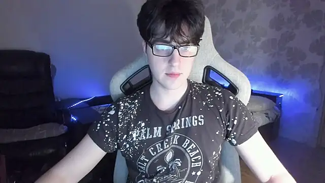 Knuckles17's Live XXX Chat