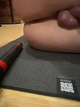 Incubul webcam show