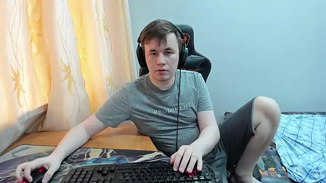 Вебкам-шоу iliaskrislove