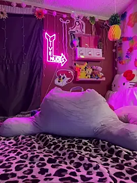TranSexualJade95 即時 XXX 聊天