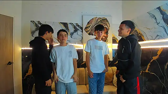 Chat XXX ao vivo de Houseofwarrios