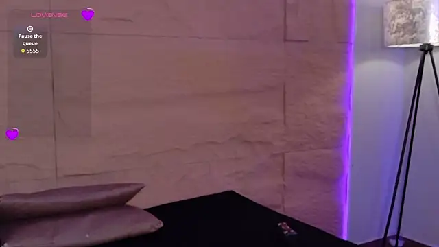 Osiriss_ Chat XXX live