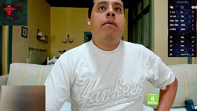 brad_latino Webcamshow