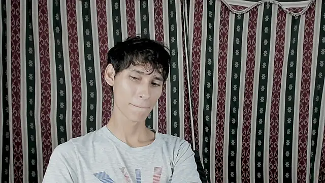 Skinny_Sebas Webcam Show