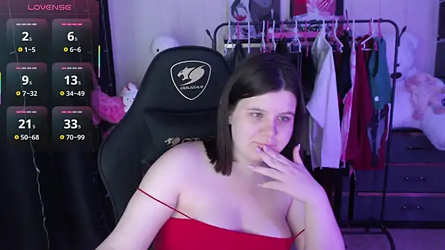 AmyVibess live XXX chat