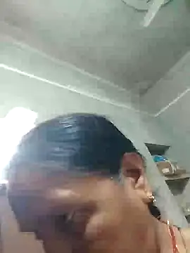 Loomaraj webcam show