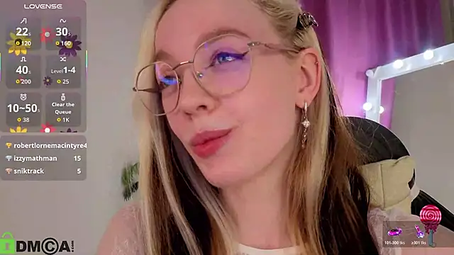 R0cket_bunny's Live XXX Chat