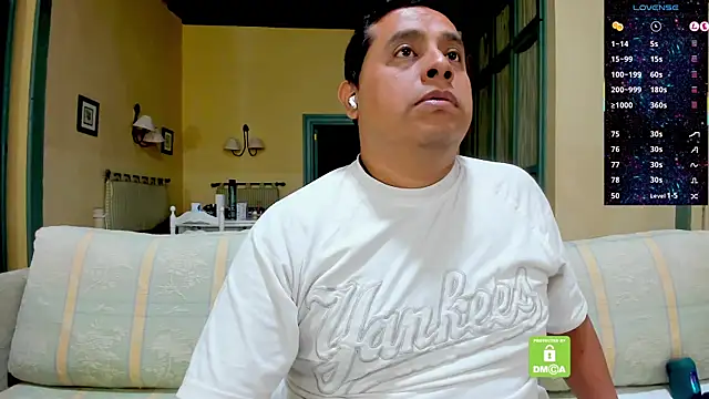 brad_latino 网络视讯表演