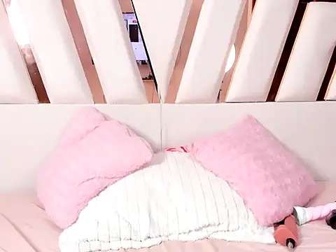 Živý XXX chat MiaKleinX