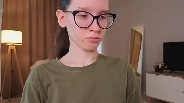צ'אט XXX בשידור חי של BettyBrowni